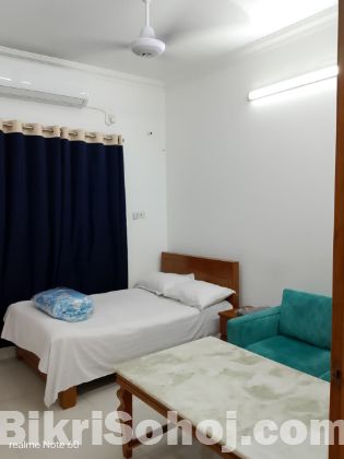 Luxo Furnished 3-Bedroom Flat Rent in Bashundhara R/A